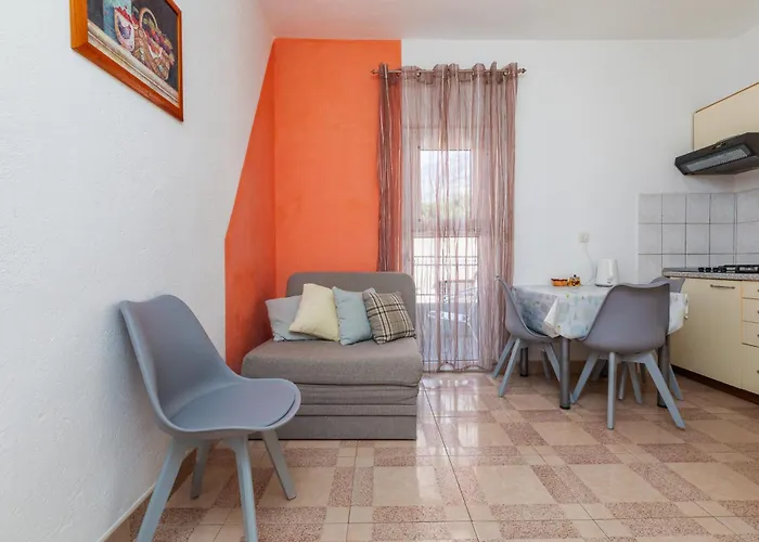 Apartamento By The Sea Tucepi, Makarska - 22005