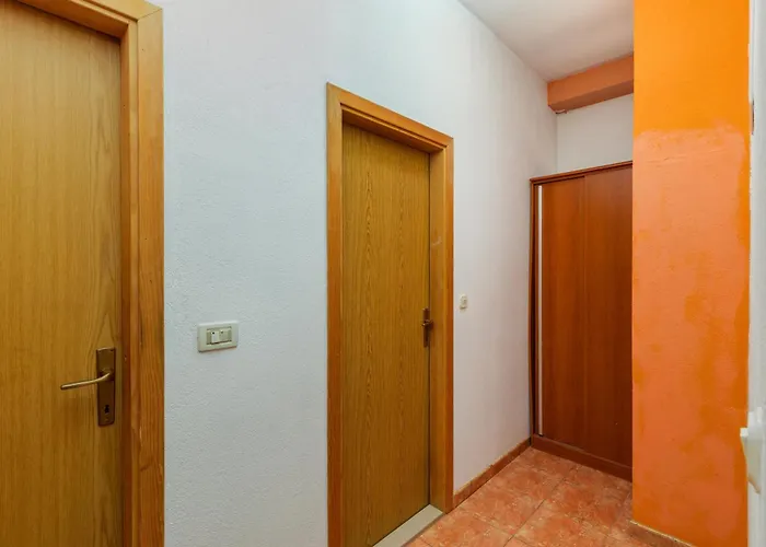 By The Sea Tucepi, Makarska - 22005 Apartamento Tučepi