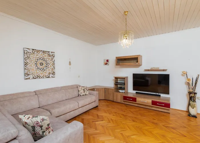 Apartamento By The Sea Tucepi, Makarska - 22005