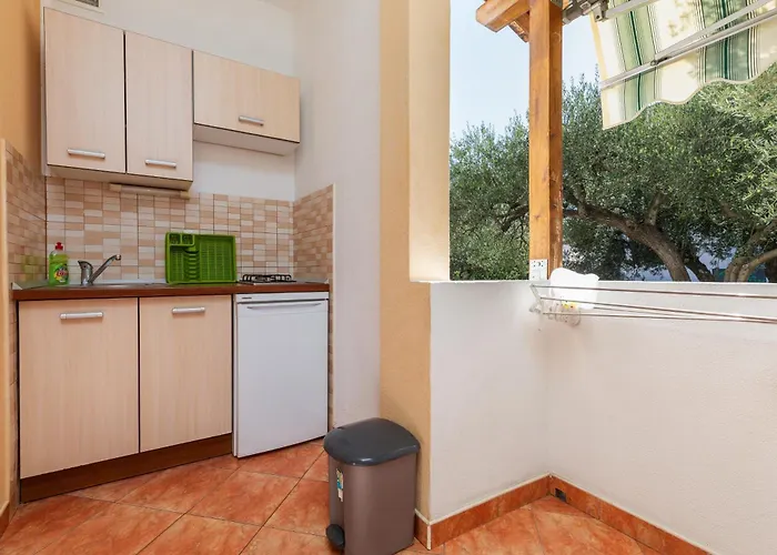 By The Sea Tucepi, Makarska - 22005 Tučepi